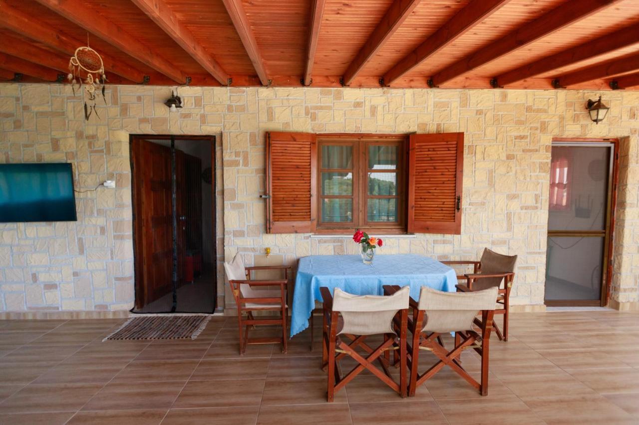 Seas The Moment Apartment Nea Kallikrateia Exterior photo